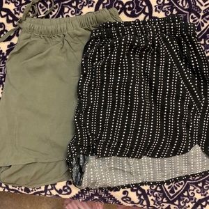 Women’s lightweight shorts set